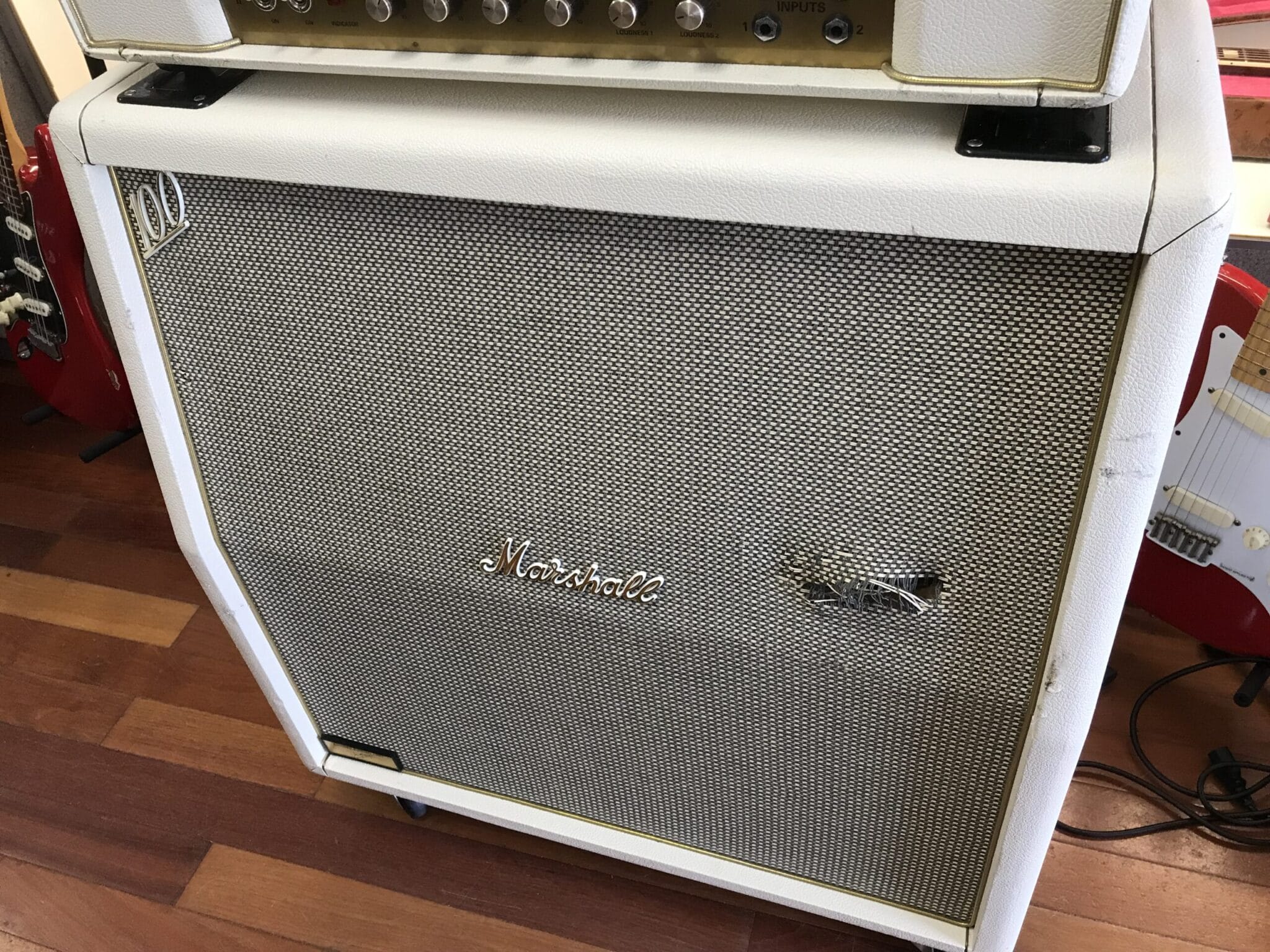 IMG_8532-scaled.jpeg?strip=all